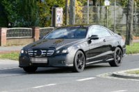 mercedes-e-class-coupe-spied-in-black.jpg