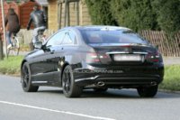 mercedes-e-class-coupe-spied-in-black_4.jpg