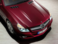 2009-Mercedes-Benz-SL-Class-Studio-Front-Section-Top-1280x960.jpg