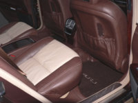 2008-ART-Mercedes-Benz-S-Class-Two-Tone-Rear-Seating-1280x960.jpg